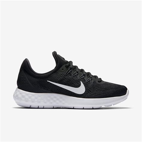 Black Nike Running Shoes 